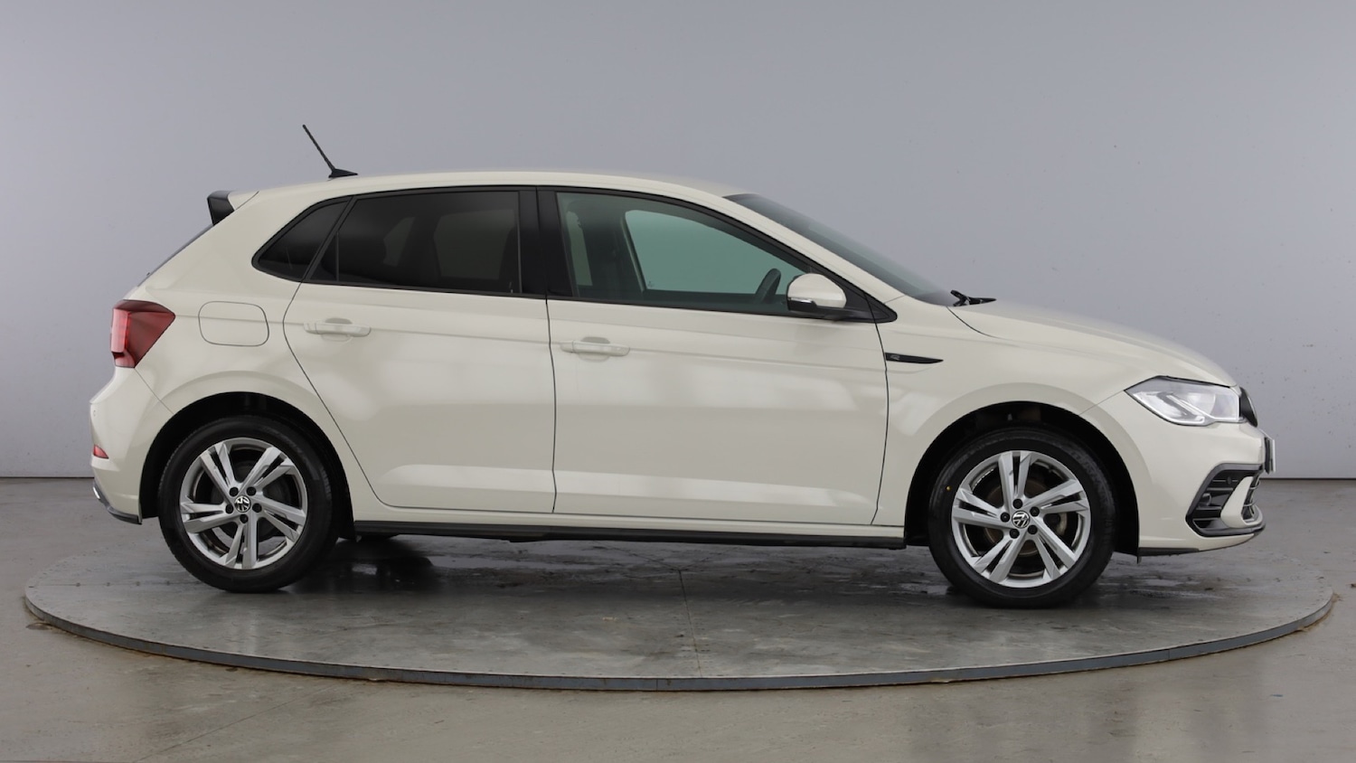 Used Volkswagen Polo 2023 for sale - 77676473: Photo 4
