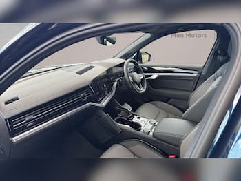 Used Volkswagen Touareg undefined for sale - 79786142: Photo