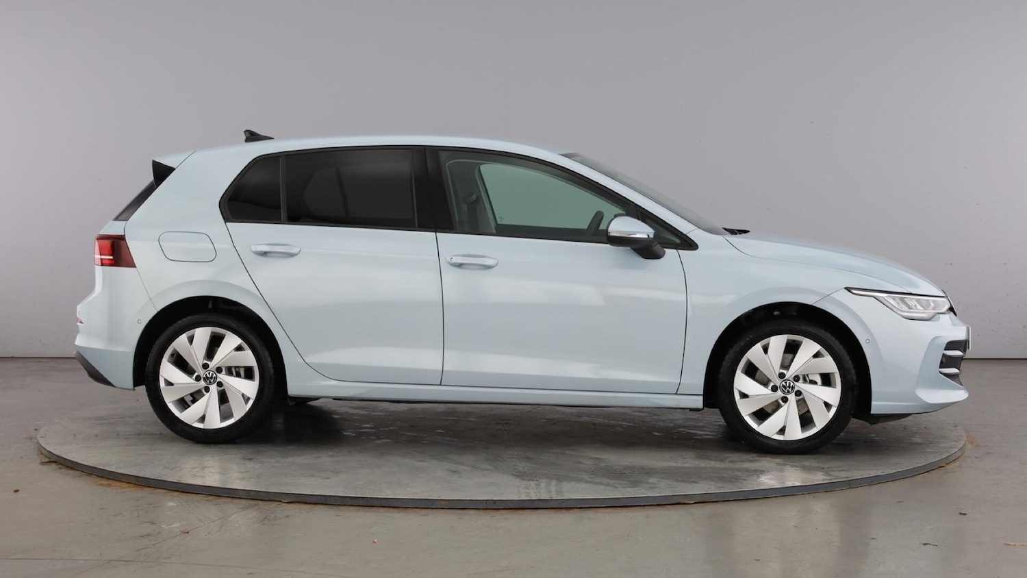 Used Volkswagen Golf 2025 for sale - 77515779: Photo 4