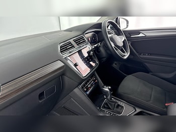 Used Volkswagen Tiguan Allspace 2022 for sale - 77515757: Photo
