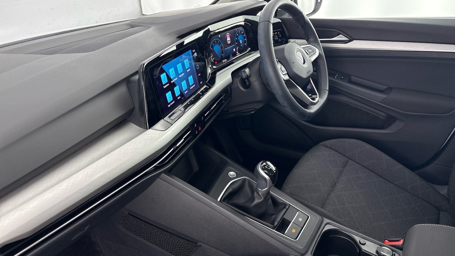 Used Volkswagen Golf 2022 for sale - 77619181: Photo 2