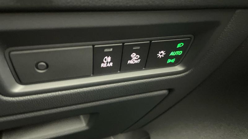 Used Volkswagen Touareg 2025 for sale - 76545413: Photo 26