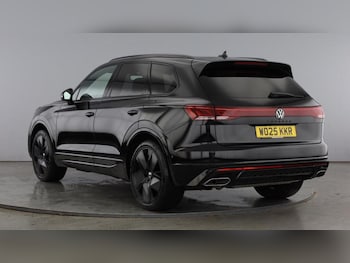 Used Volkswagen Touareg 2025 for sale - 76545413: Photo