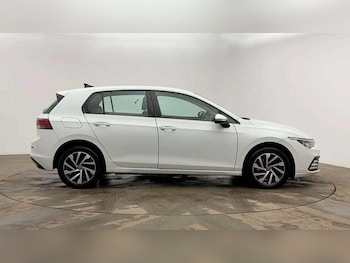 Used Volkswagen Golf 2022 for sale - 77393824: Photo