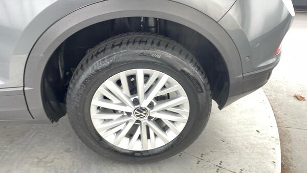 Used Volkswagen T-Roc 2022 for sale - 75504856: Photo 28