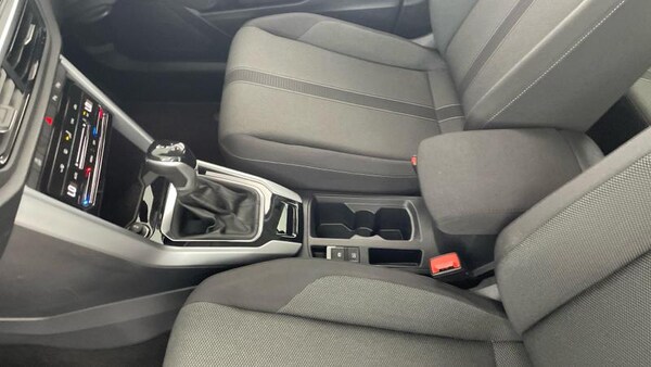 Used Volkswagen T-Roc 2022 for sale - 75504856: Photo 32