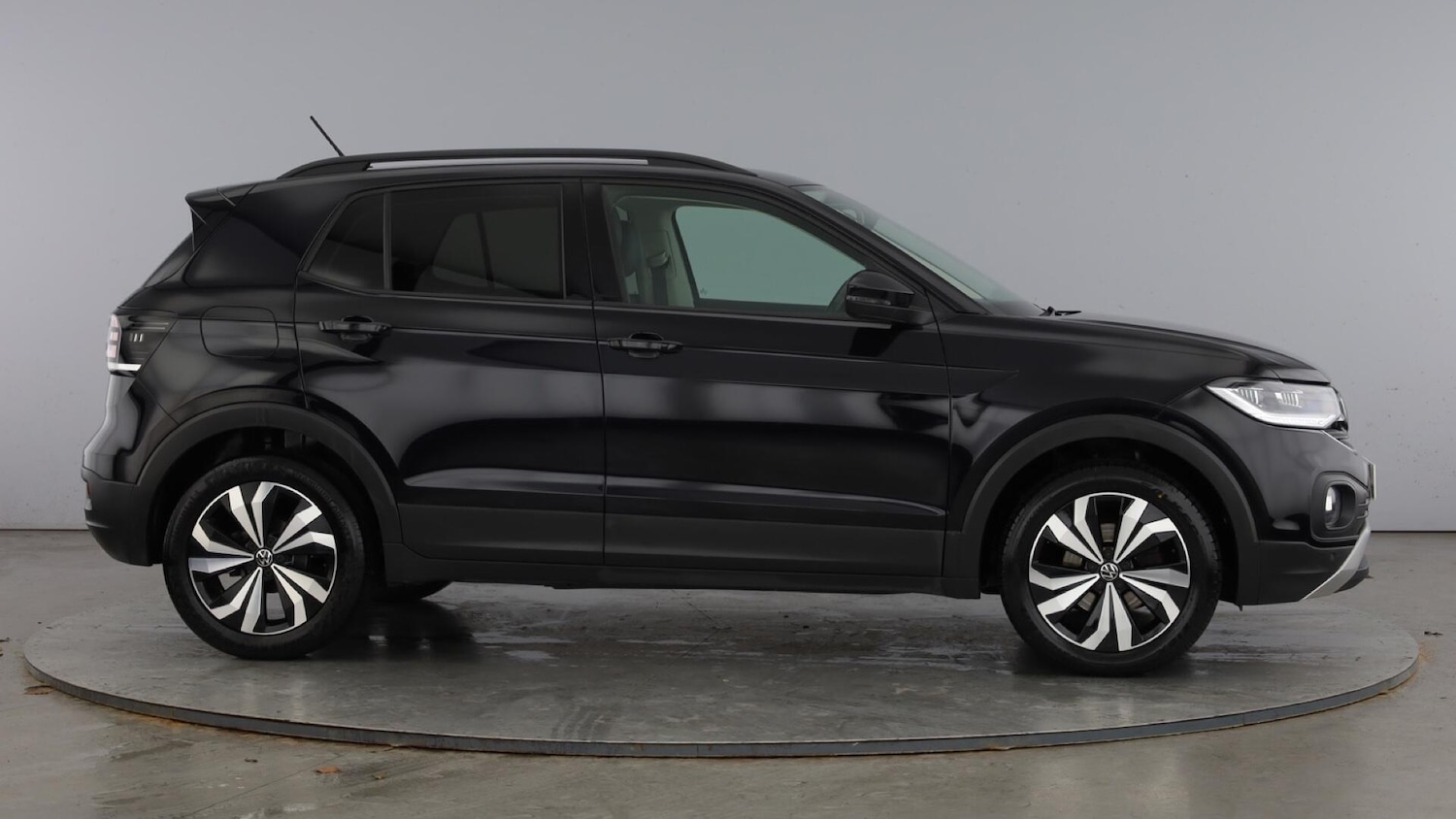 Used Volkswagen T-Cross 2022 for sale - 77619206: Photo 4