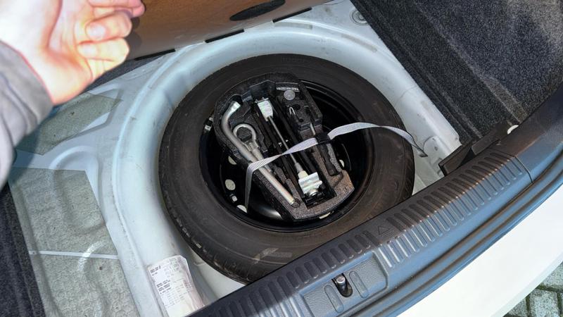 Used Volkswagen Polo 2017 for sale - 76766992: Photo 37