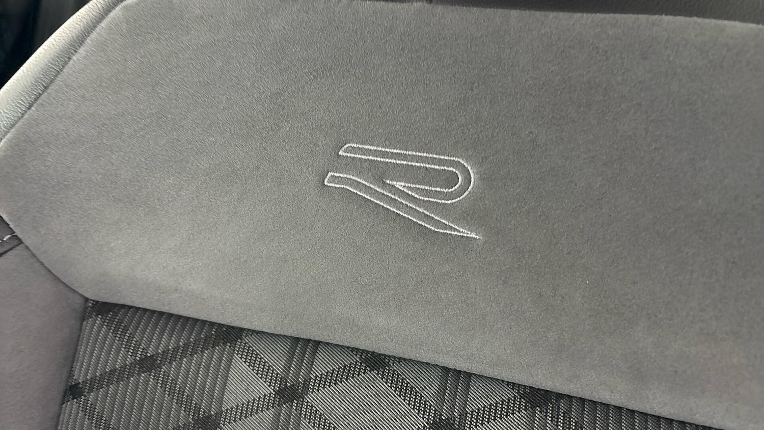 Used Volkswagen T-Roc 2022 for sale - 77745205: Photo 36