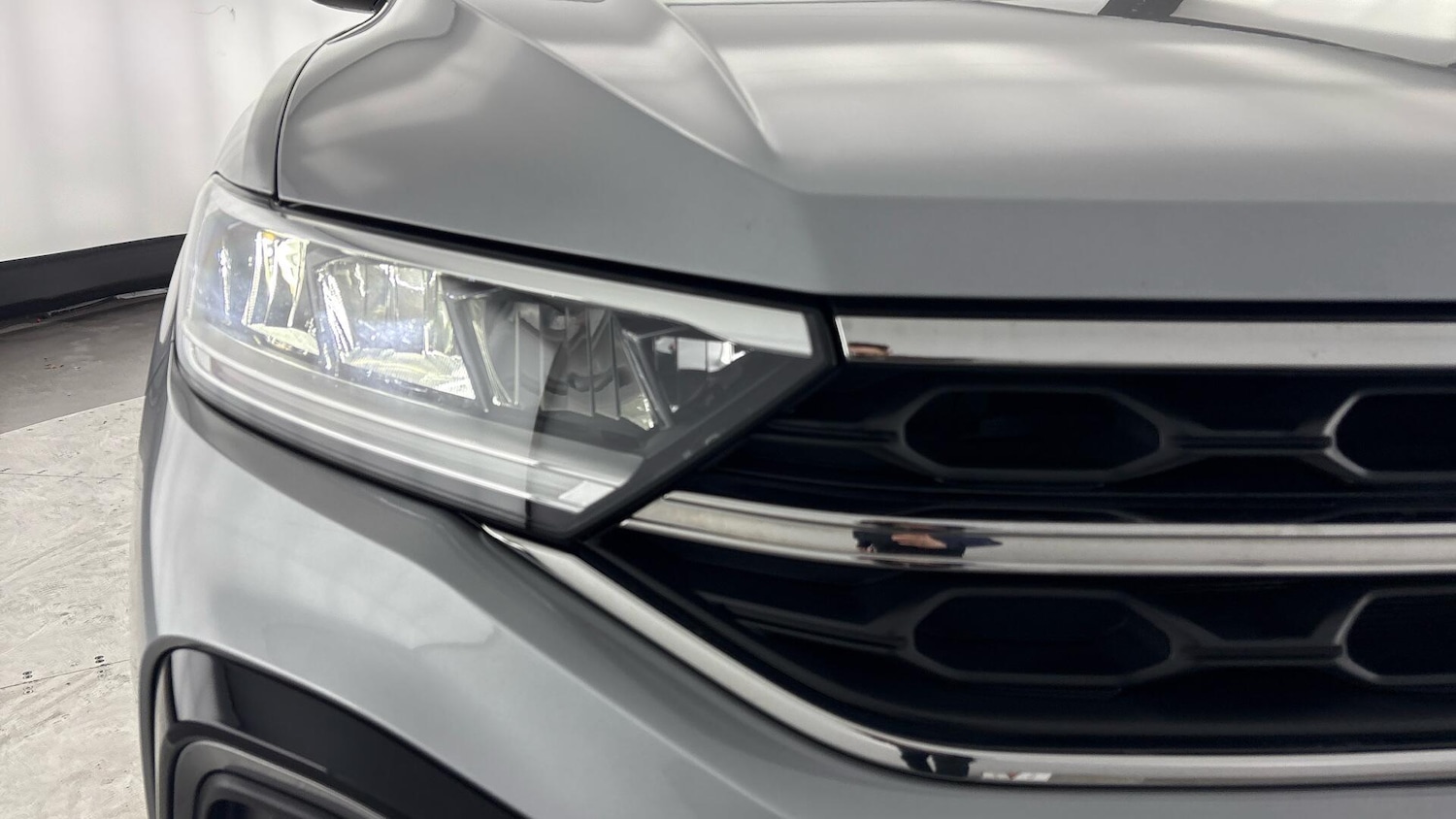 Used Volkswagen T-Roc 2022 for sale - 77745205: Photo 41