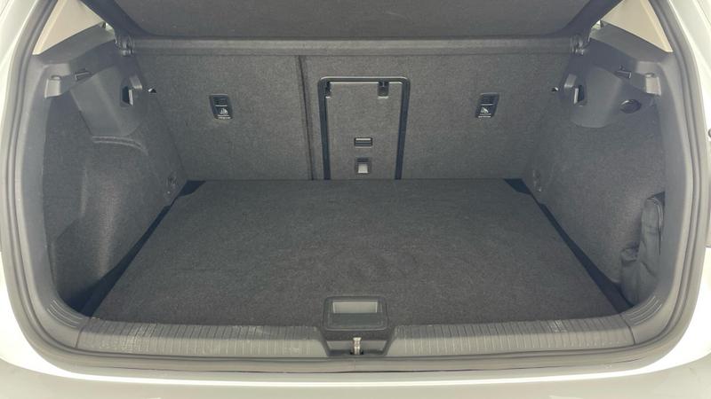 Used Volkswagen Golf 2024 for sale - 77113047: Photo 29