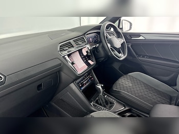 Used Volkswagen Tiguan 2024 for sale - 77872285: Photo