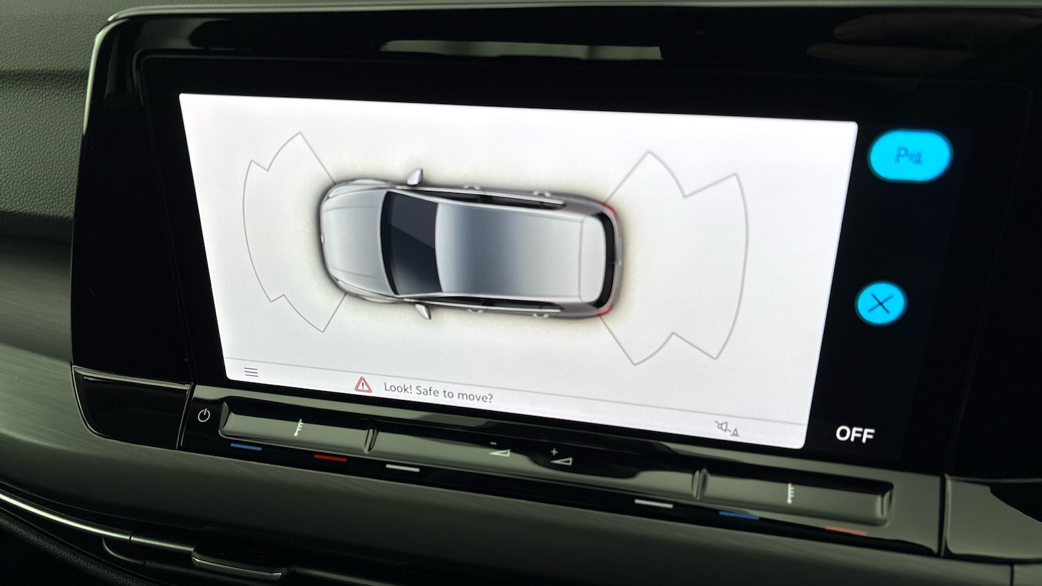 Used Volkswagen Golf 2023 for sale - 77602582: Photo 17