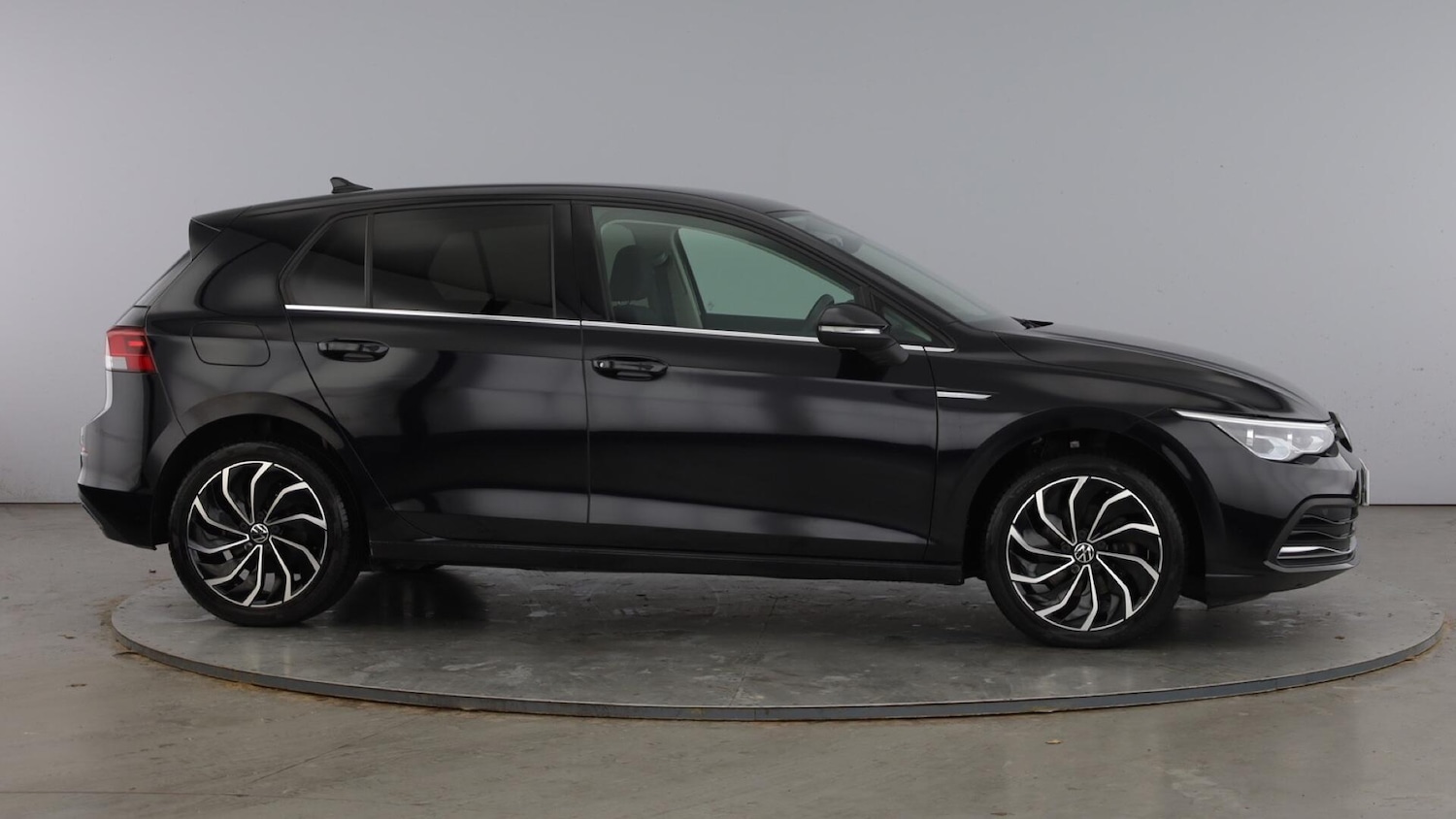 Used Volkswagen Golf 2023 for sale - 77602582: Photo 4
