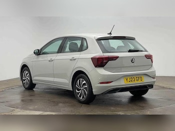 Used Volkswagen Polo 2023 for sale - 76302805: Photo