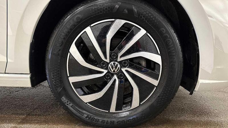 Used Volkswagen Polo 2023 for sale - 76302805: Photo 5