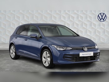 Used Volkswagen Golf 2024 for sale - 77743419: Photo