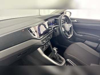 Used Volkswagen Polo 2023 for sale - 78421146: Photo