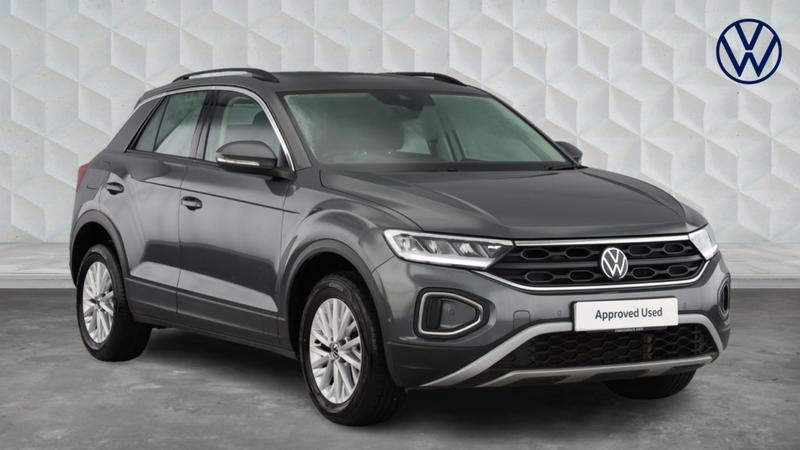 Used Volkswagen T-Roc 2023 for sale - 76534427: Photo 1