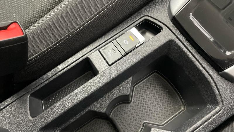 Used Volkswagen T-Roc 2023 for sale - 76534427: Photo 12