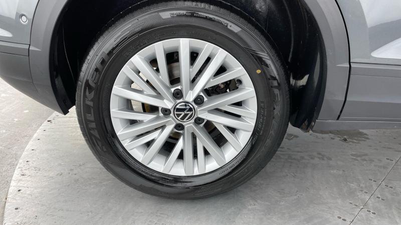 Used Volkswagen T-Roc 2023 for sale - 76534427: Photo 17