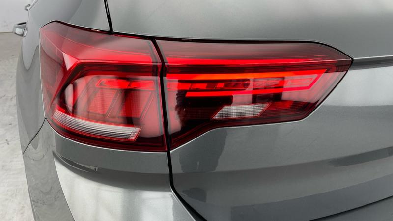 Used Volkswagen T-Roc 2023 for sale - 76534427: Photo 29