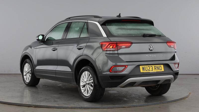 Used Volkswagen T-Roc 2023 for sale - 76534427: Photo 3