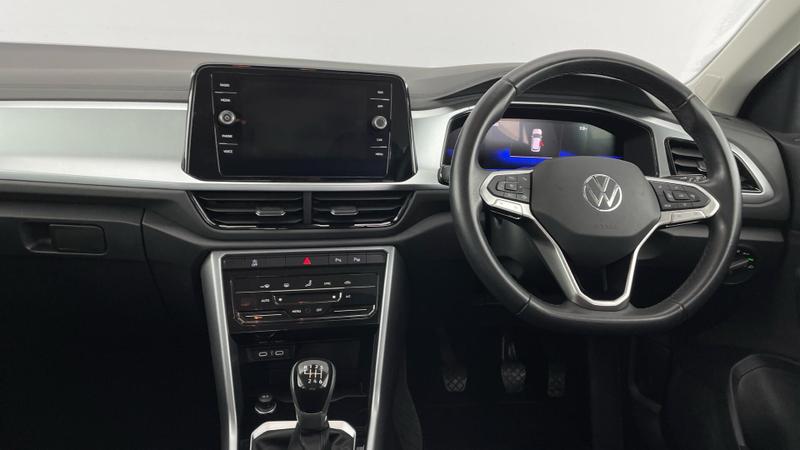 Used Volkswagen T-Roc 2023 for sale - 76534427: Photo 8