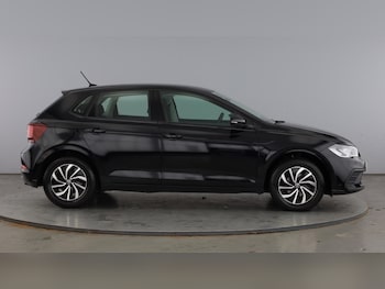 Used Volkswagen Polo 2023 for sale - 78098458: Photo