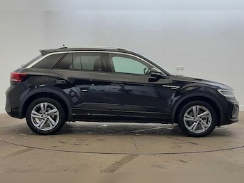 Used Volkswagen T-Roc 2025 for sale - 77393827: Photo