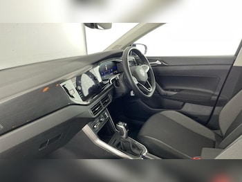 Used Volkswagen Polo 2023 for sale - 75662124: Photo