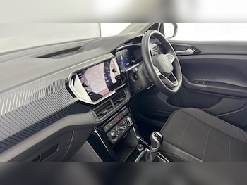 Used Volkswagen T-Cross 2023 for sale - 77128262: Photo