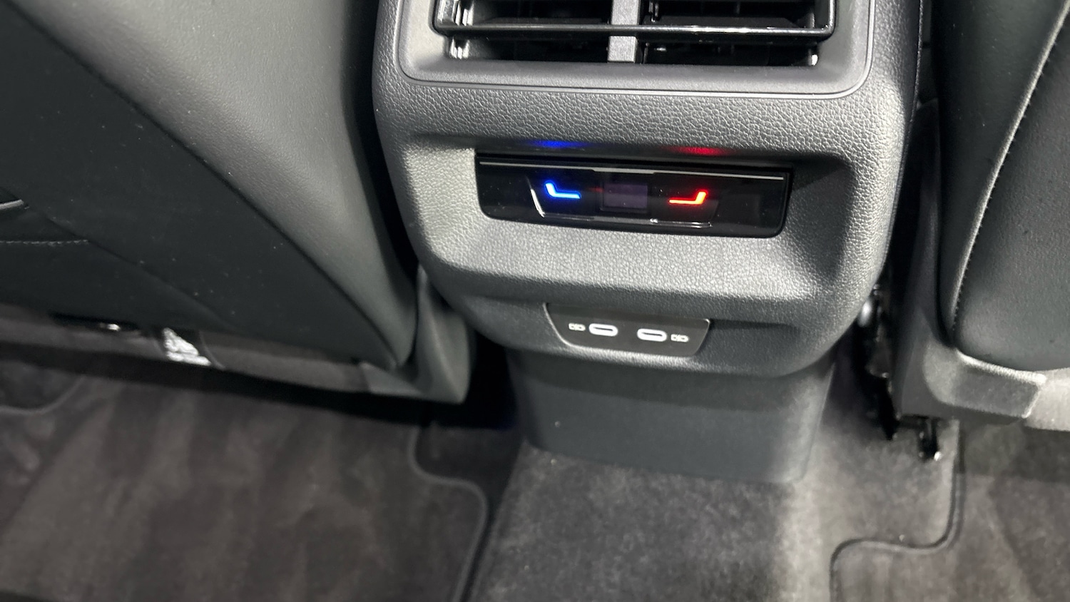 Used Volkswagen Tiguan 2025 for sale - 77635535: Photo 32