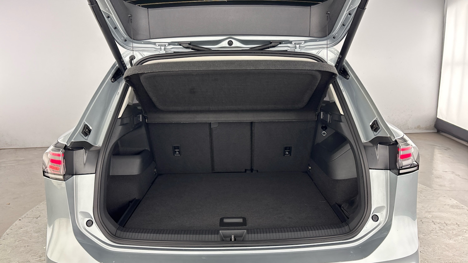 Used Volkswagen Tiguan 2025 for sale - 77635535: Photo 35