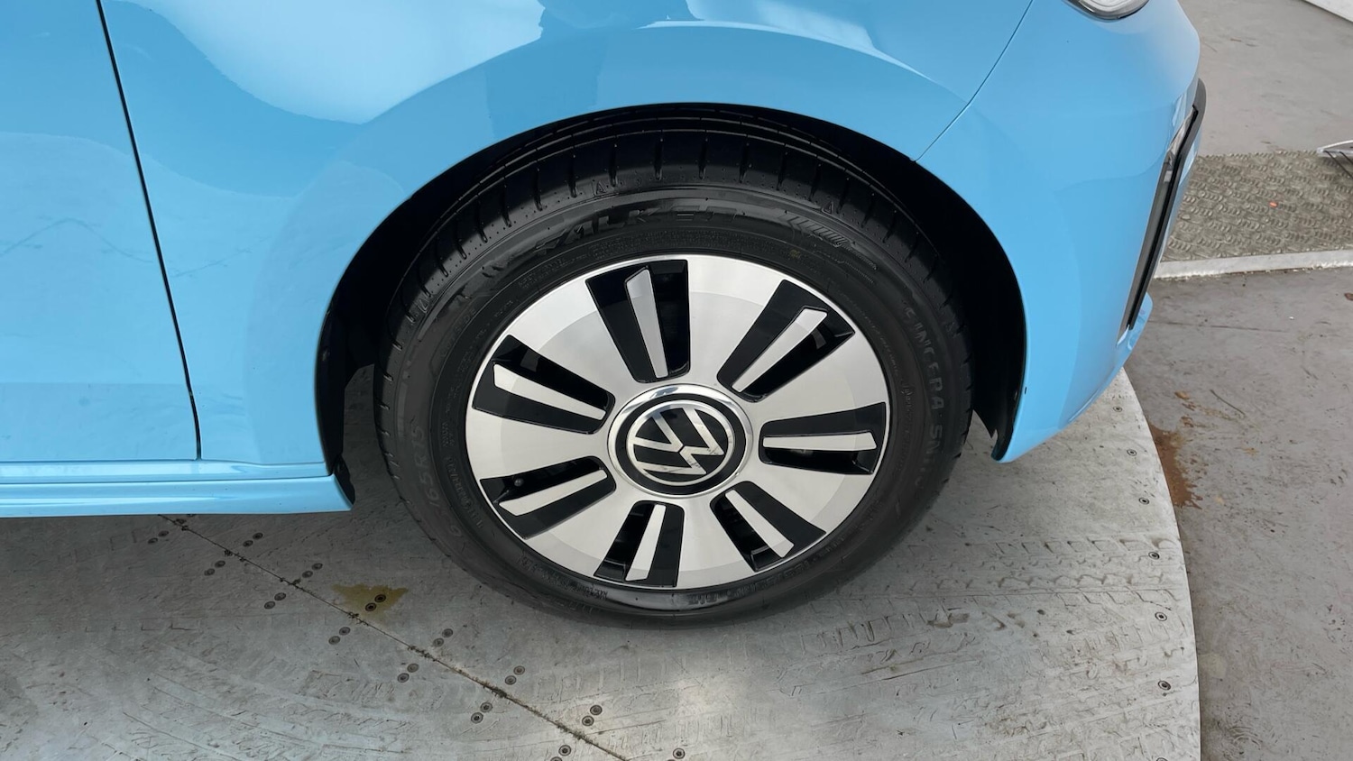 Used Volkswagen up! 2022 for sale - 77877681: Photo 5