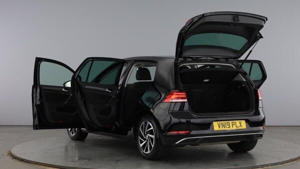 Used Volkswagen Golf 2019 for sale - 76028217: Photo 11