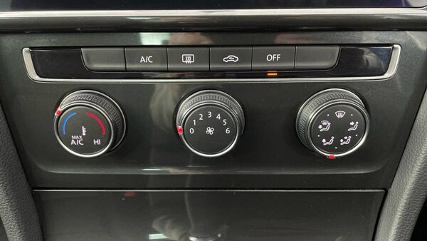 Used Volkswagen Golf 2019 for sale - 76028217: Photo 13
