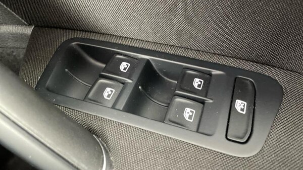 Used Volkswagen Golf 2019 for sale - 76028217: Photo 19