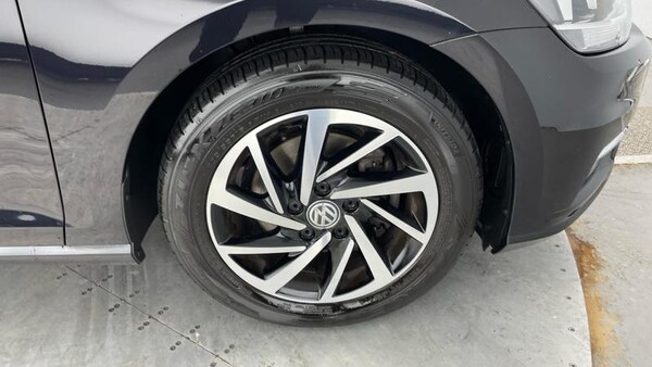 Used Volkswagen Golf 2019 for sale - 76028217: Photo 5