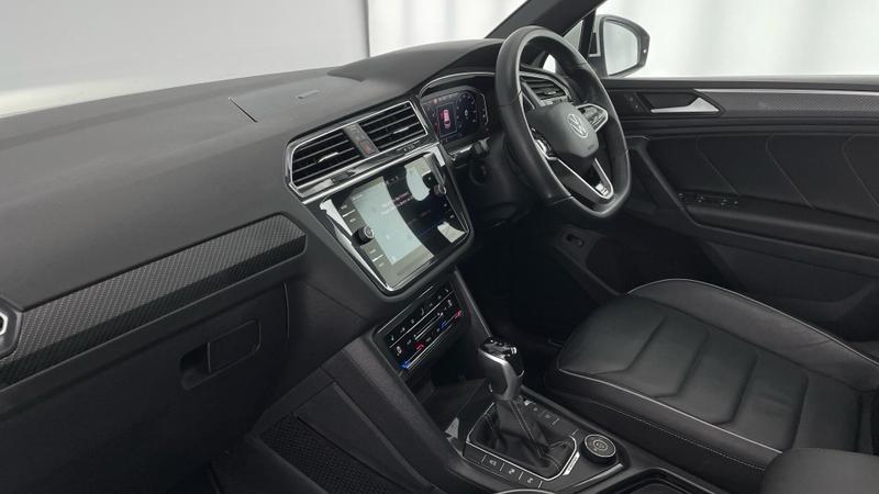 Used Volkswagen Tiguan 2022 for sale - 75945261: Photo 2