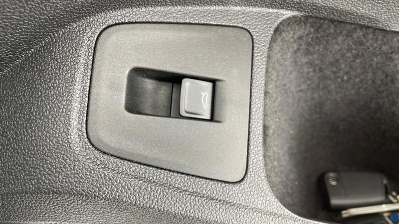 Used Volkswagen Tiguan 2022 for sale - 75945261: Photo 29