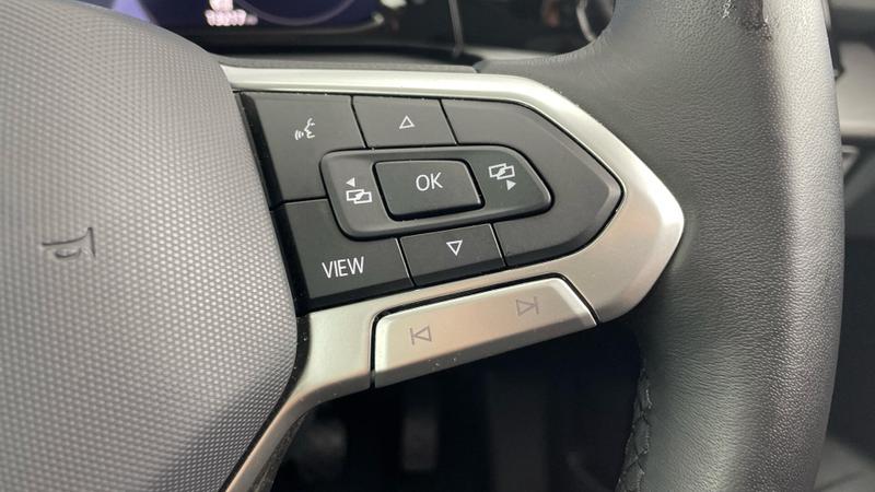 Used Volkswagen Golf 2024 for sale - 75945285: Photo 23