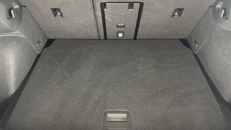 Used Volkswagen Golf 2024 for sale - 75945285: Photo 31