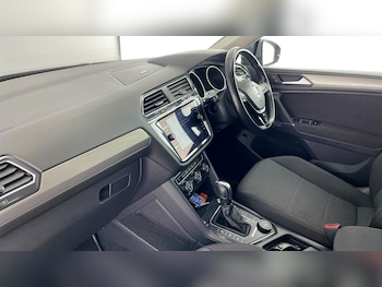 Used Volkswagen Tiguan Allspace 2020 for sale - 77872312: Photo