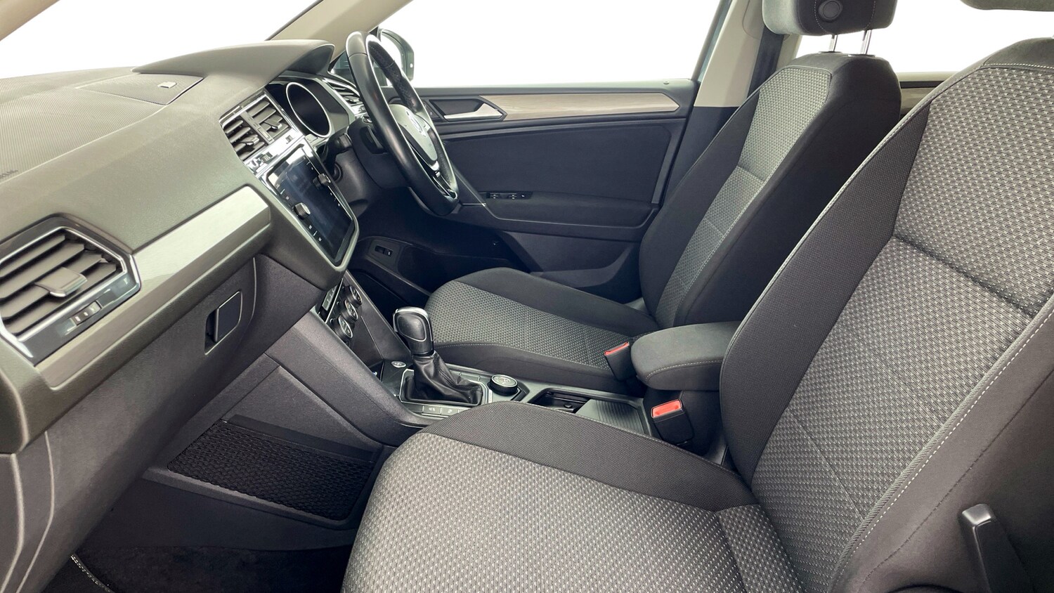 Used Volkswagen Tiguan Allspace 2020 for sale - 77872312: Photo 43