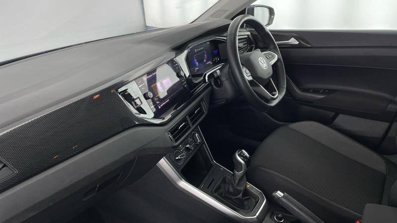 Used Volkswagen Polo 2022 for sale - 75880973: Photo 2
