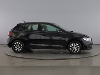 Used Volkswagen Polo 2024 for sale - 78643748: Photo