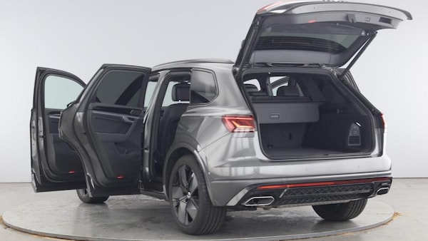 Used Volkswagen Touareg 2025 for sale - 75608035: Photo 11