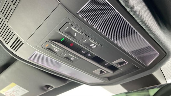 Used Volkswagen Touareg 2025 for sale - 75608035: Photo 29