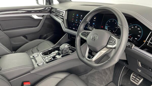 Used Volkswagen Touareg 2025 for sale - 75608035: Photo 6